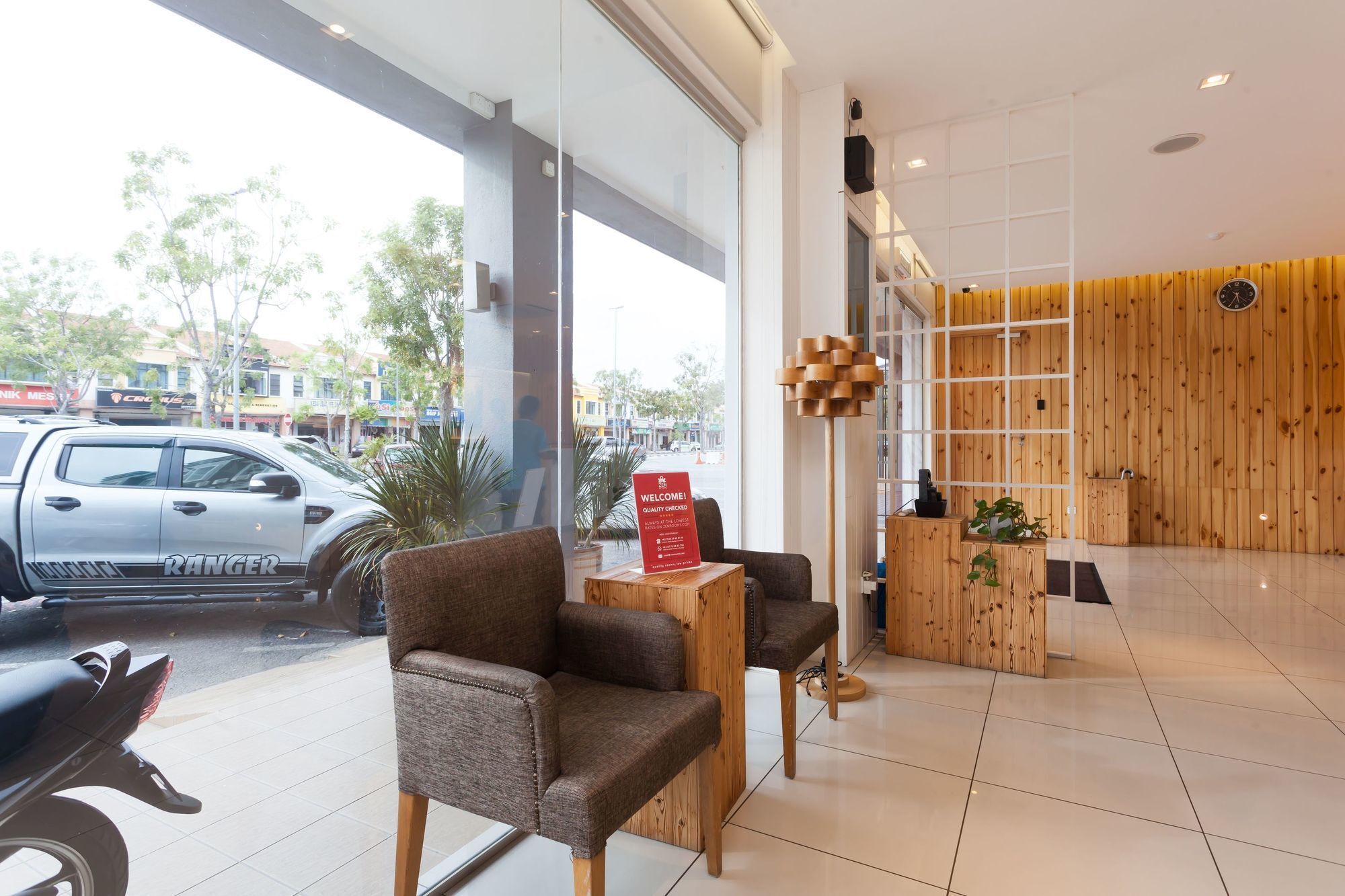 Zen Rooms Pertam Jaya Malacca Екстер'єр фото